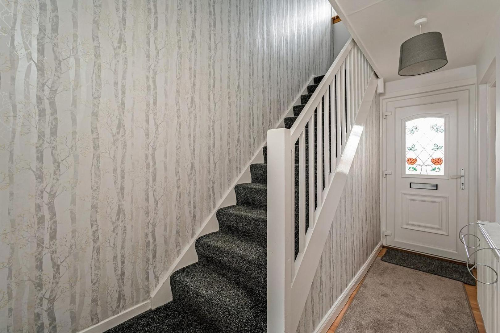 Centrally Situated 1 Bedroom House In Cumbernauld Exterior foto